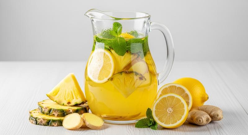 ananas limon ve zencefilli detoks icecegi